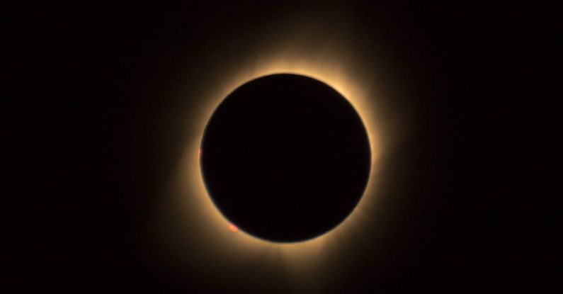Solar Eclipse - Eclipse Digital Wallpaper